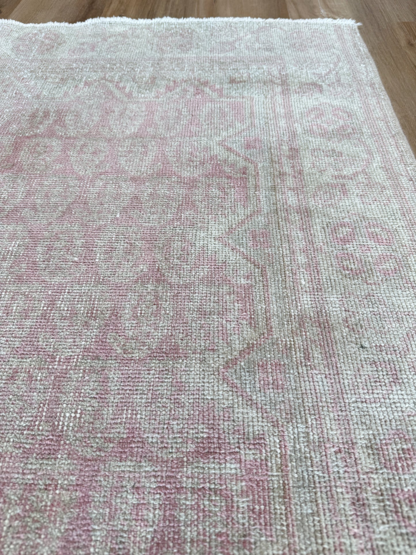 Turkish Vintage 3'9"x6'4"