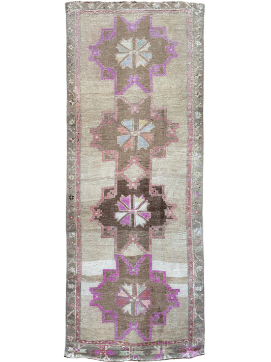 Turkish Vintage 4'4"x11"
