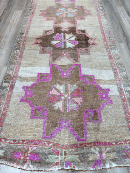Turkish Vintage 4'4"x11"