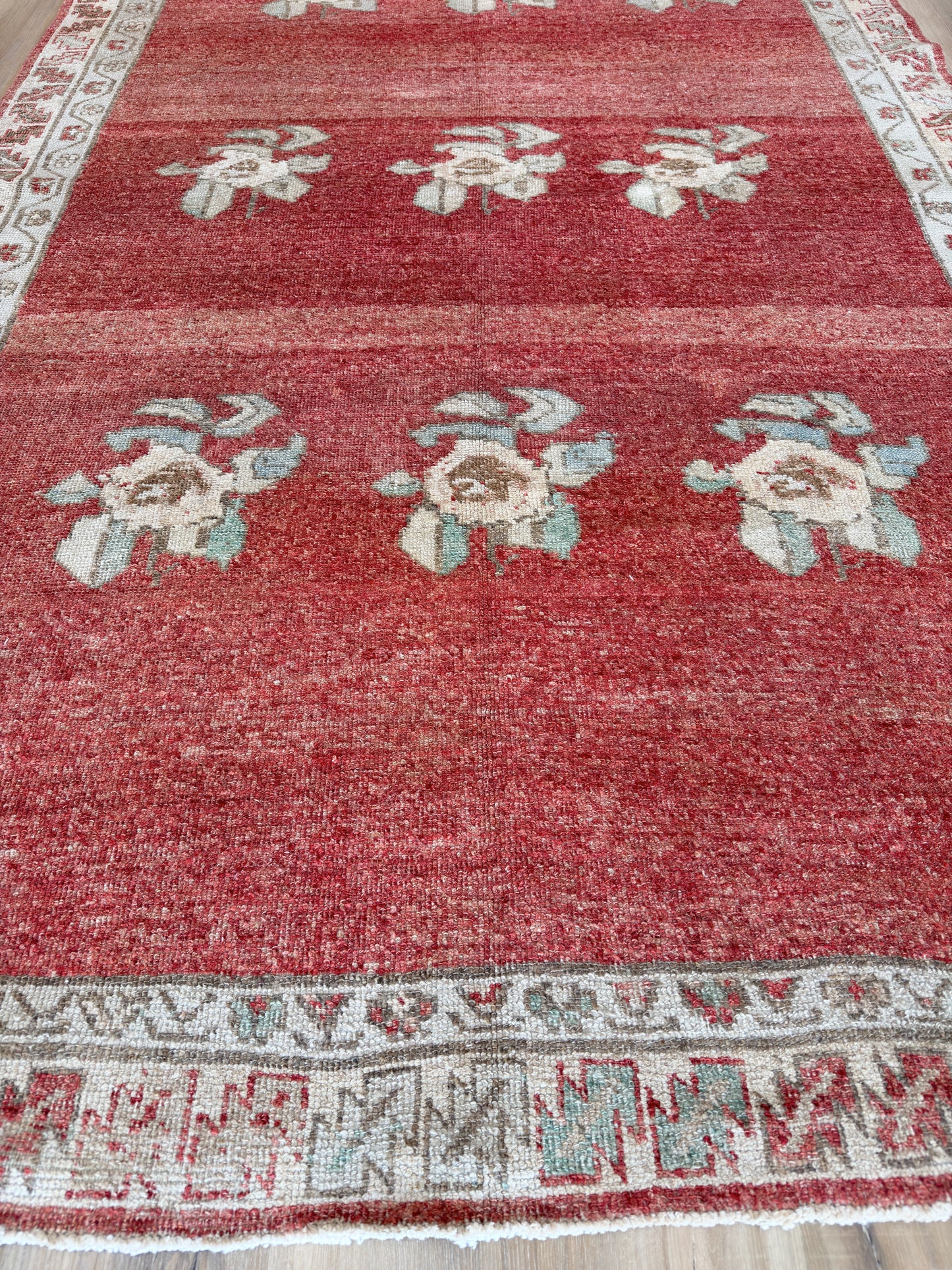 Turkish Oushak 5'6"x9'6"