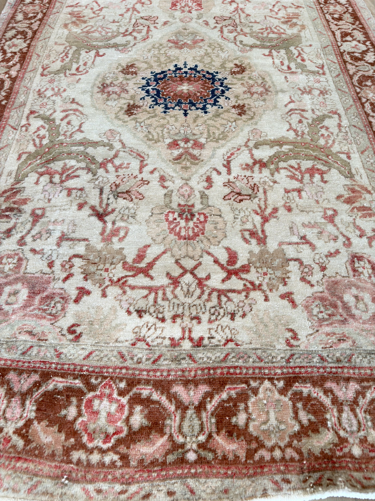 Turkish Vintage 4'9"x7'1"