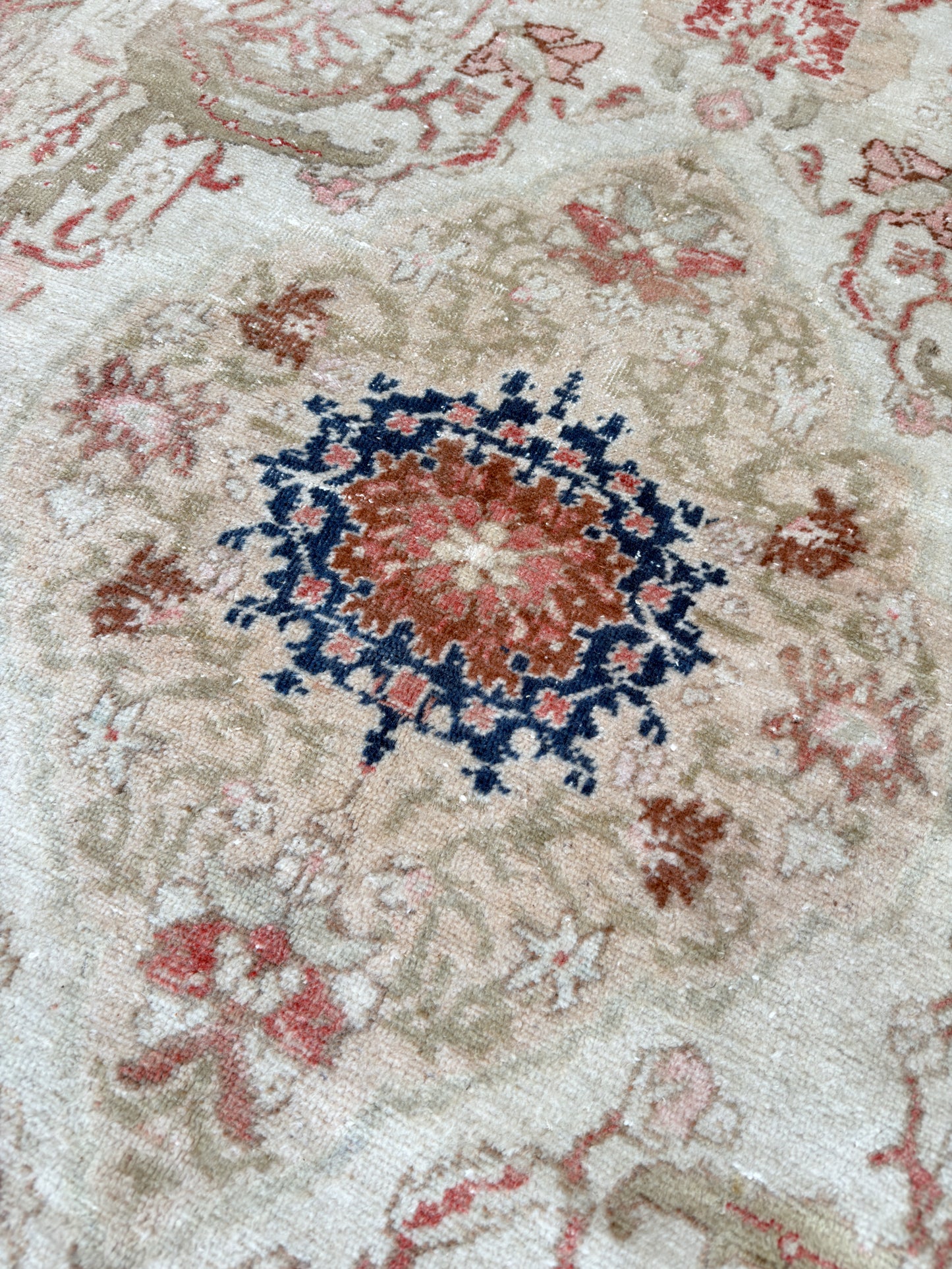 Turkish Vintage 4'9"x7'1"