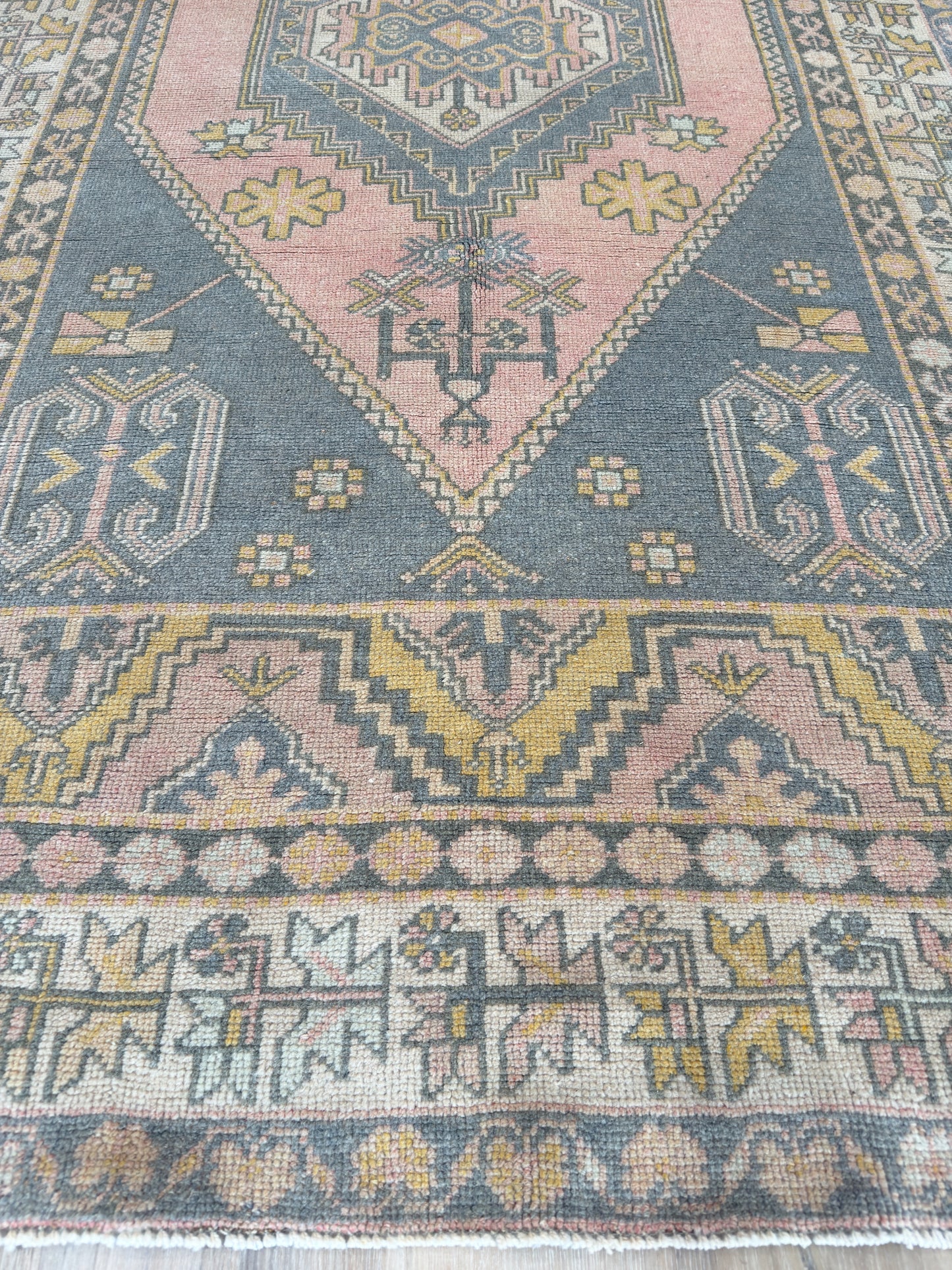 Turkish Vintage 4'4"x8'2"