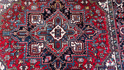 Persian Heriz 7'10"x10'1" Area Rug