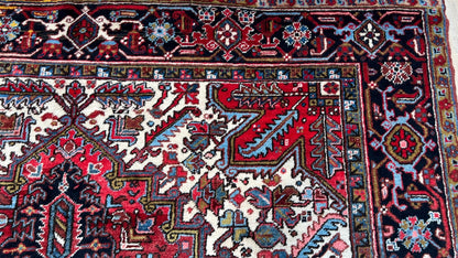 Persian Heriz 7'10"x10'1" Area Rug