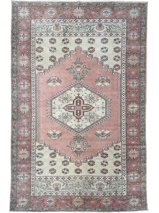 Turkish Vintage 4'8"x7'1"