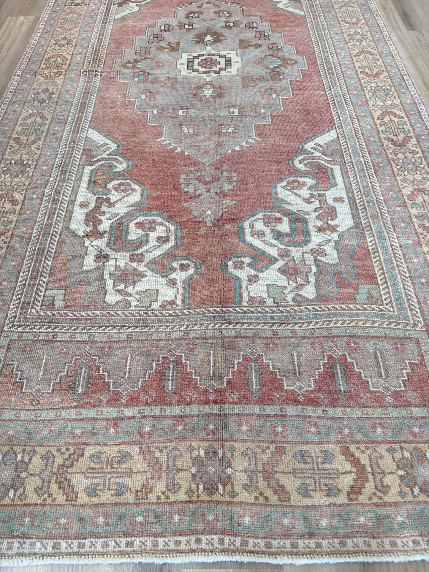 Turkish Vintage 5'2"x11'1"