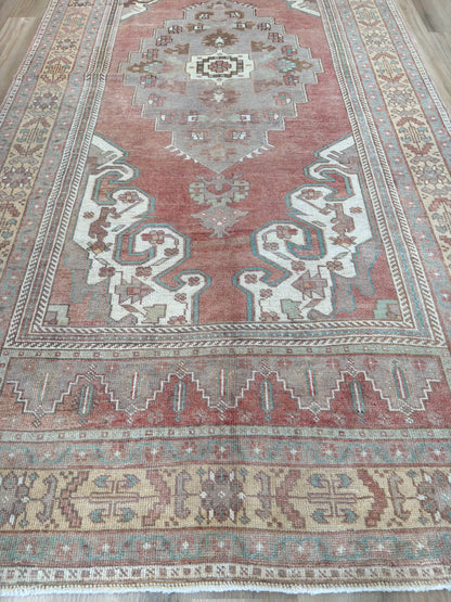 Turkish Vintage 5'2"x11'1"