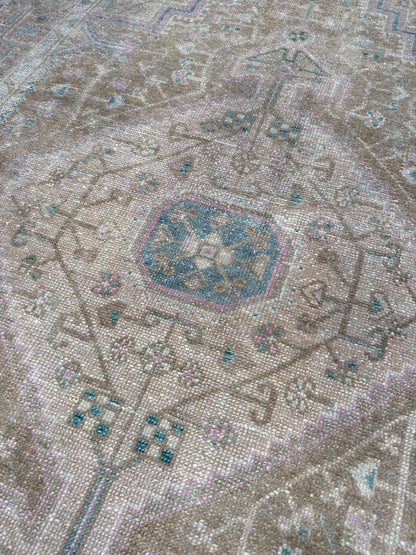 Persian Hamadan 4'3"x6'10"