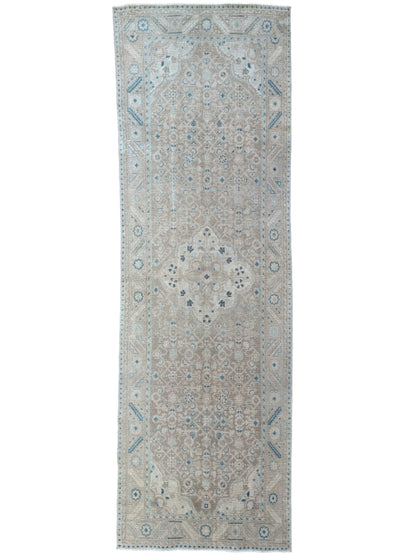 Persian Heriz 3'6"x9'8"