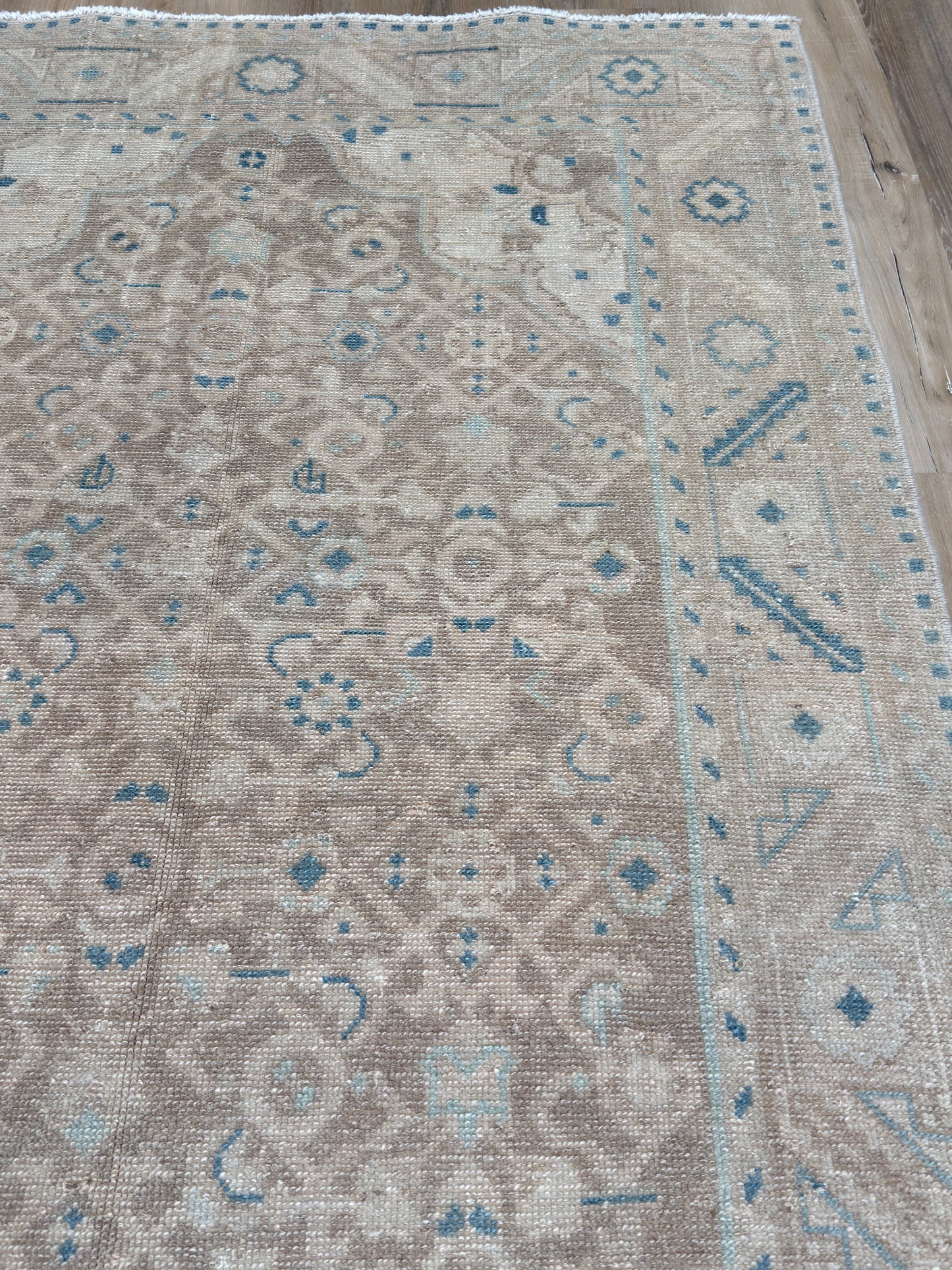 Persian Heriz 3'6"x9'8"