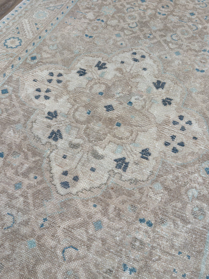 Persian Heriz 3'6"x9'8"