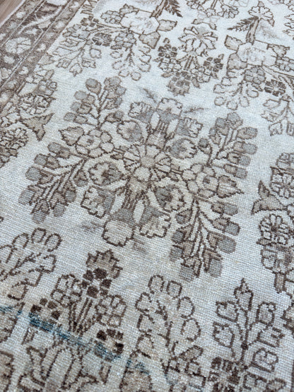 Persian Sarouk 2'9"x13'1"