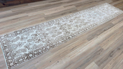 Persian Sarouk 2'9"x13'1"