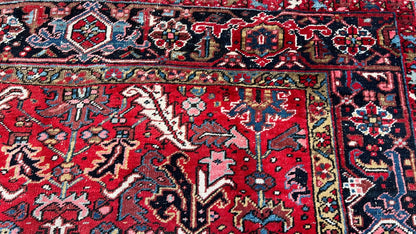 Antique Heriz 6'10"x8'6" Area Rug
