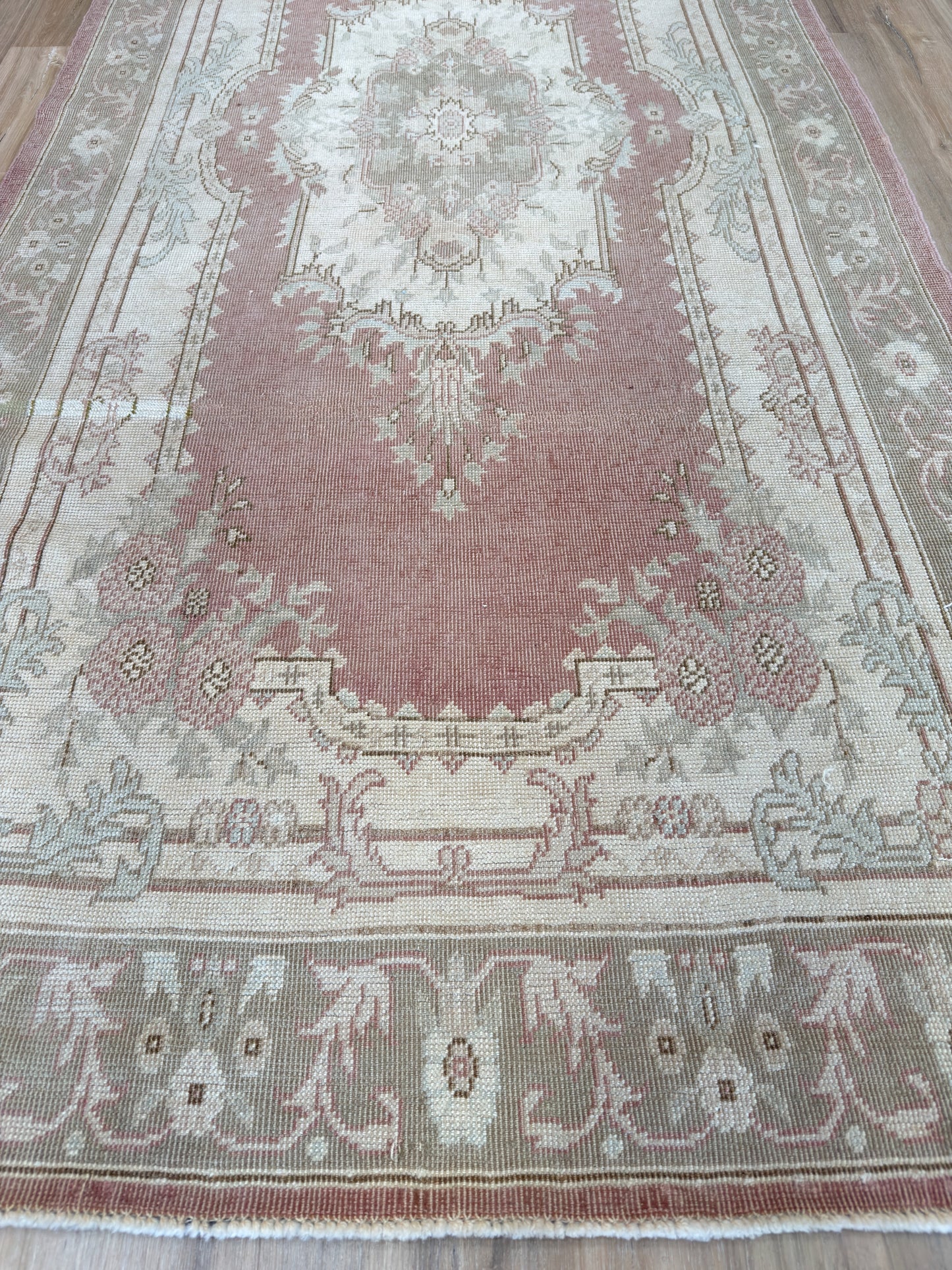 Turkish Oushak 3'10"x8'1"