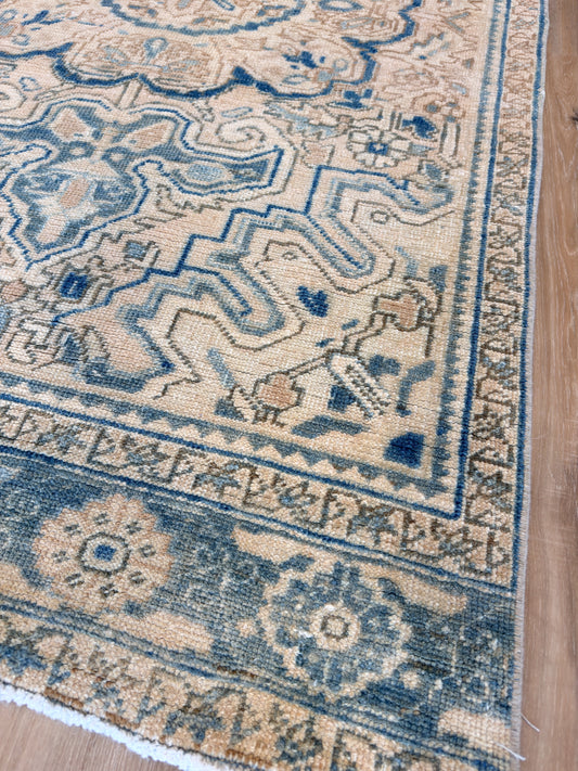 Persian Heriz 4'4"x14'6"