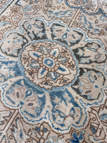 Persian Heriz 4'4"x14'6"