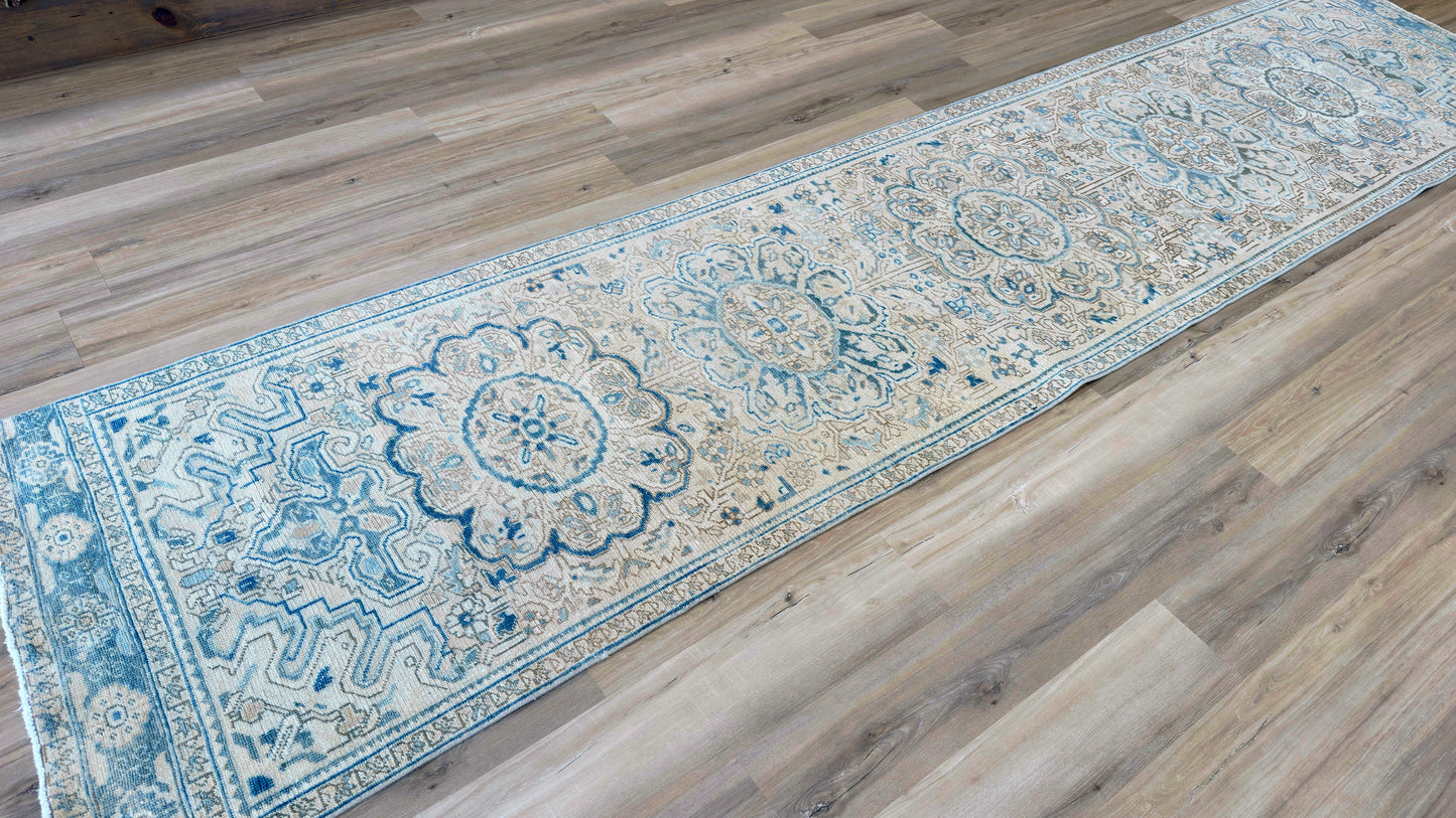 Persian Heriz 4'4"x14'6"