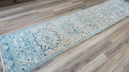 Persian Heriz 4'4"x14'6"