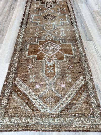 Turkish Vintage 2'8"x13'3"
