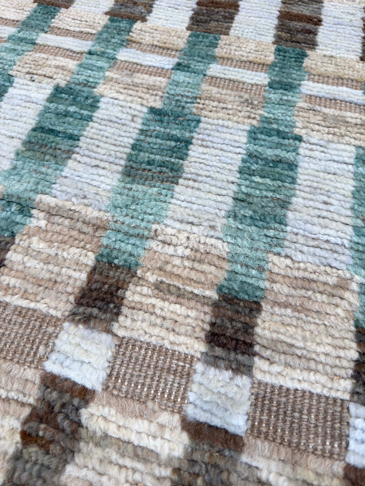 Moroccan Style 2'8"x8'1"