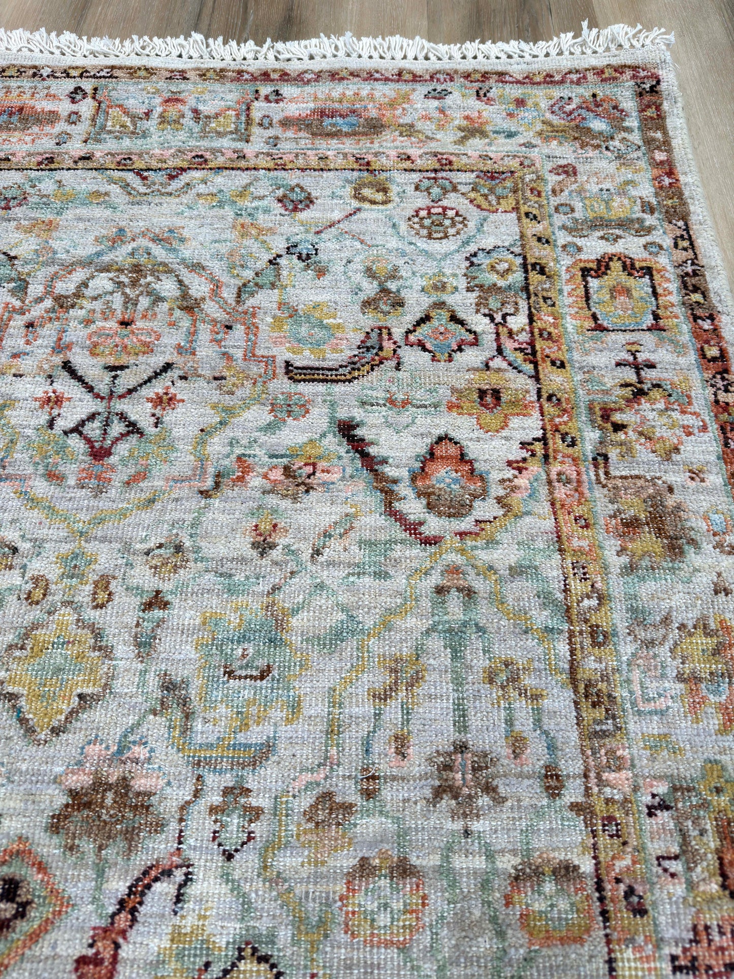Vintage Look Agra 3'1"x5'0"