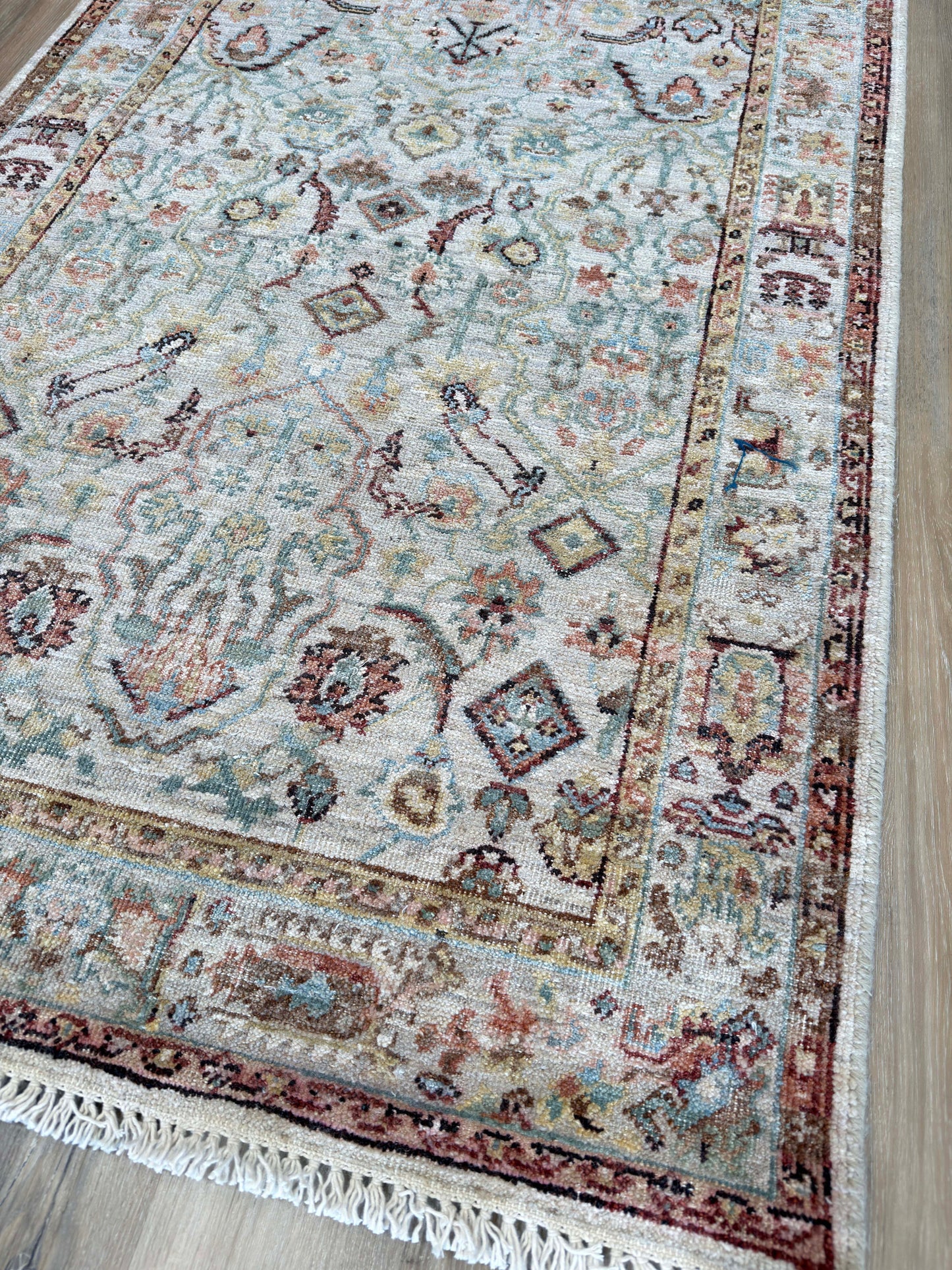 Vintage Look Agra 3'0"x12'1"