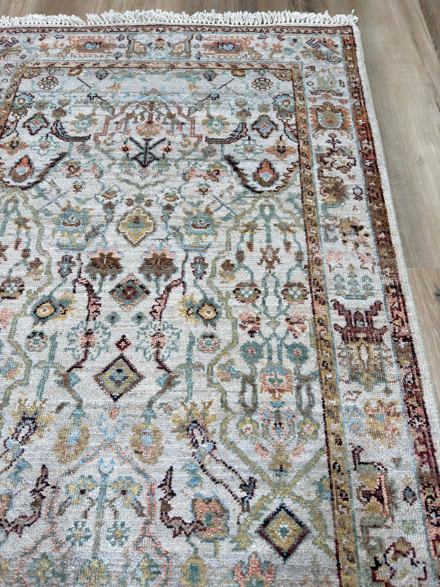 Vintage Look Agra 3'0"x12'1"