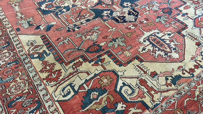 Antique Persian Serapi 9'3"x12'6" Area Rug