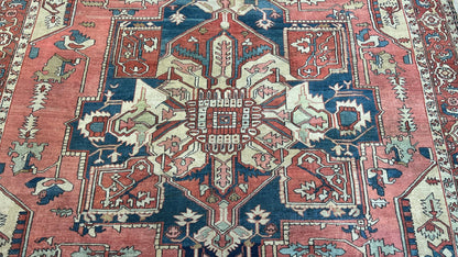 Antique Persian Serapi 9'3"x12'6" Area Rug
