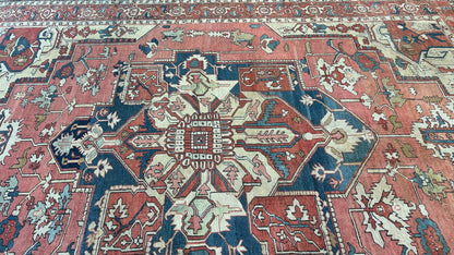 Antique Persian Serapi 9'3"x12'6" Area Rug