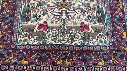 Antique Isfahan 4'6"x7' Area Rug