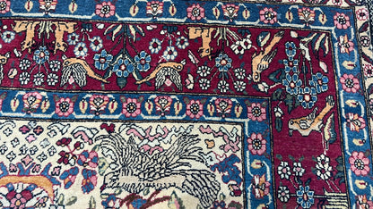 Antique Isfahan 4'6"x7' Area Rug