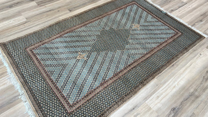 Persian Kerman 4'10"x7'8" Area Rug