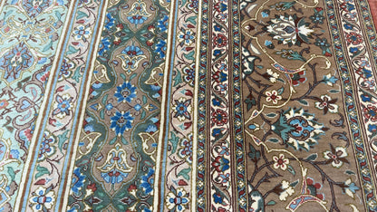 Persian Qum 4'7"x6'7" Area Rug