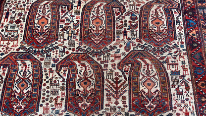 Persian Qashqai 5'x8'9" Area Rug