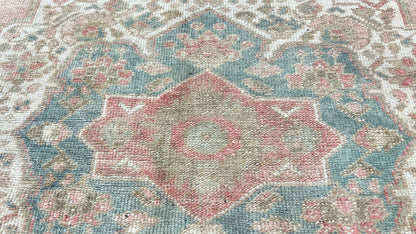 Turkish Vintage 5'7"x9'1" Area Rug