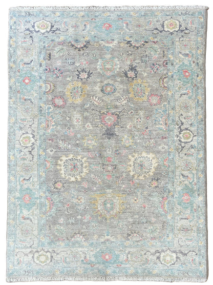 Transitional Serapi 3'11' x 5'8" Area Rug