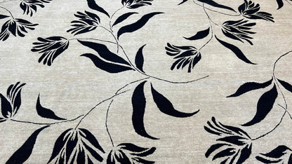 Tufenkian French Tulips 12'2''x14'8'' Area Rug