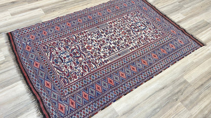 Flatweave Soumak 4'11"x7'5"
