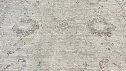 Muted Oushak 9'1"x12'4" - Wooden Looms Rug Gallery