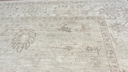 Muted Oushak 9'1"x12'4" - Wooden Looms Rug Gallery