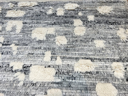 Moroccan Style 7'10"x9'10" Area Rug