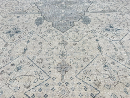 Vintage Look Tabriz 9'x12'2" Area Rug
