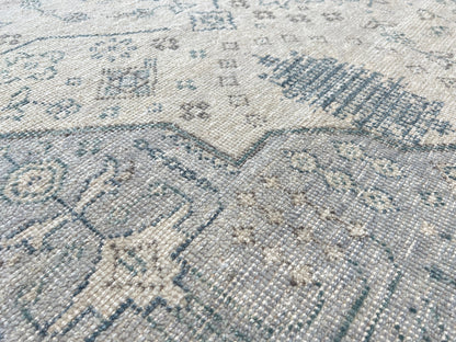 Vintage Look Tabriz 9'x12'2" Area Rug