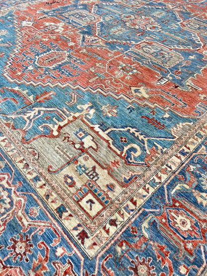 Transitional Heriz 10'2"x13'9" Area Rug