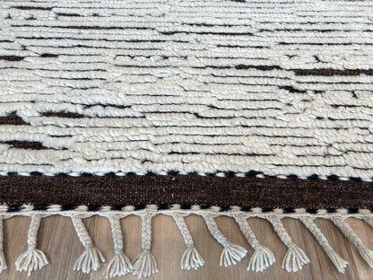 Moroccan Style 5'4"x8'2" Area Rug