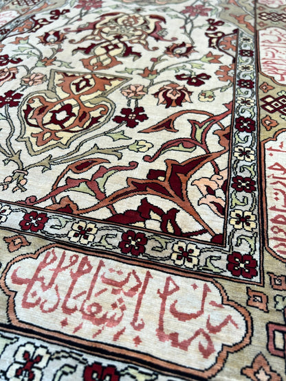 Traditional Hereke 2'0"x3'2" Area Rug