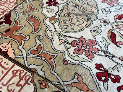 Traditional Hereke 2'0"x3'2" Area Rug